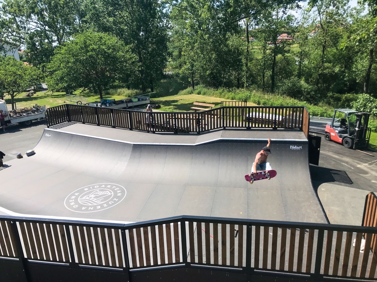 Skate park du Kirolak